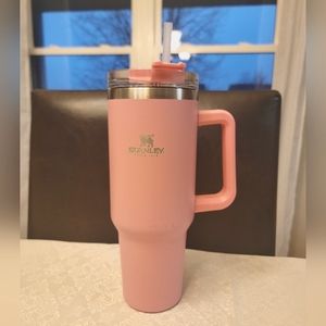 Stanley Dupe with Logo NOT Authentic 40 oz Tumbler Pink